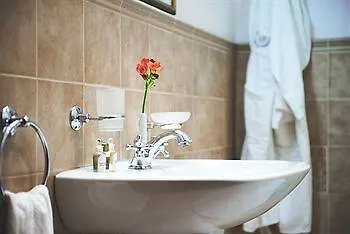 Optima Collection Podil Plaza 4* Kiev