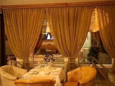 Optima Collection Podil Plaza Hotel