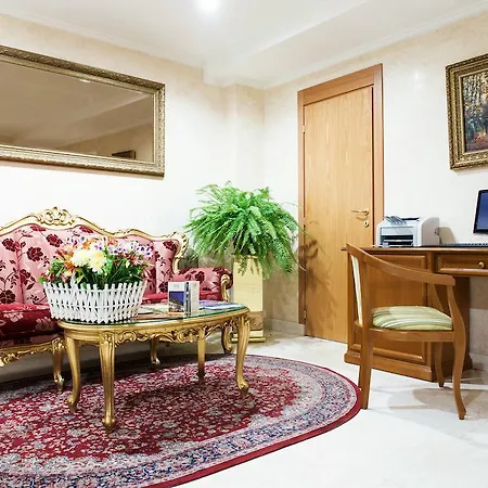 Optima Collection Podil Plaza 4* Kiev