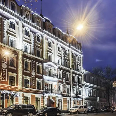Hotel Optima Collection Podil Plaza 4*
