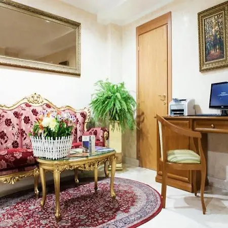 Hotel Optima Collection Podil Plaza 4*