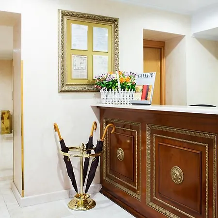 Optima Collection Podil Plaza 4* Kiew